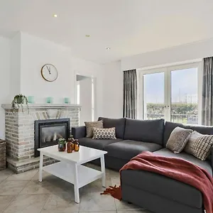  Appartement Huswell - Sea Bridge; Charming Near The